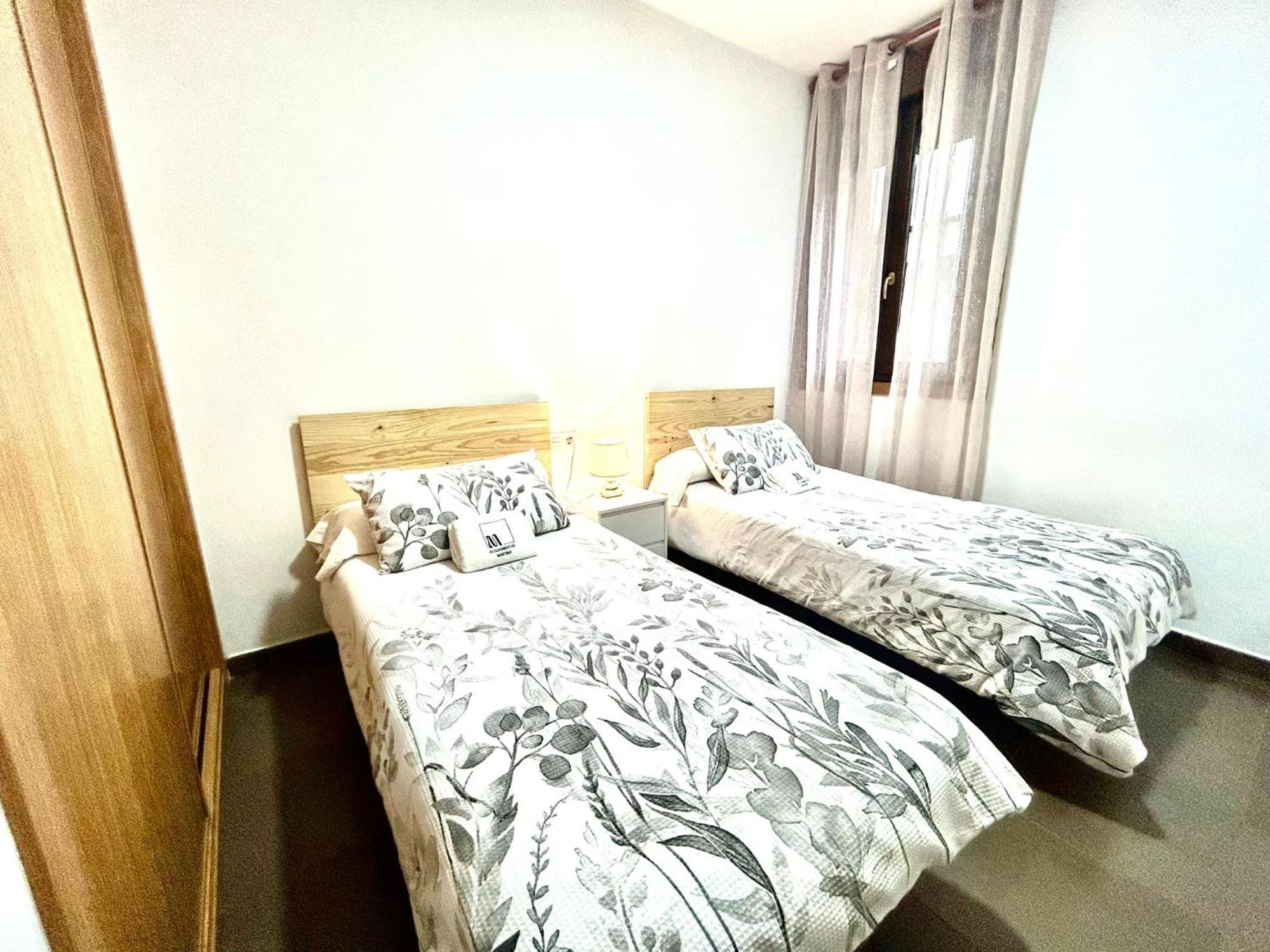 O Lar De Martina Apartment เรดอนเดลา ภายนอก รูปภาพ